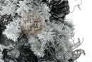 Черная роза на искусственной украшенной елке SNOW QUEEN  