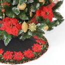 Poinsettia Grandeur юбка под новогодней елкой